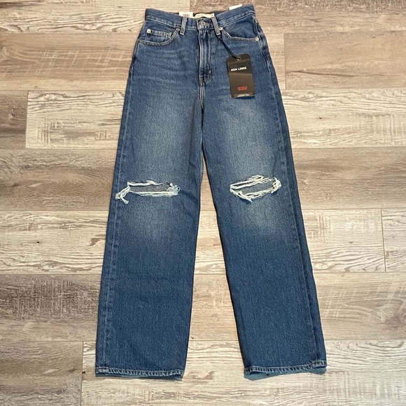Levi's Super High Rise Loose Jeans NWT - Picture 3 of 12